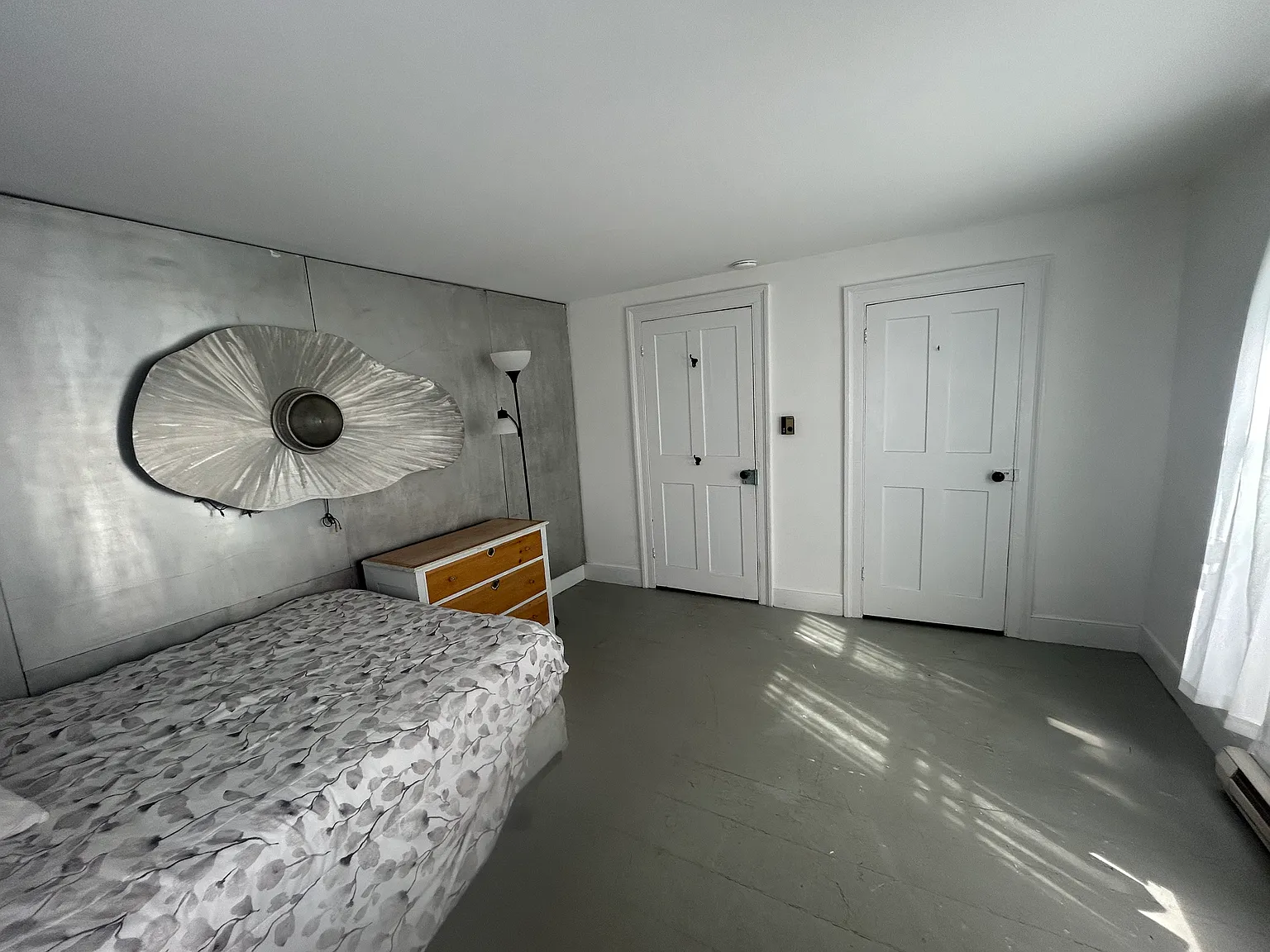 4 bed, 2000 sqft, $600 — Photo 3