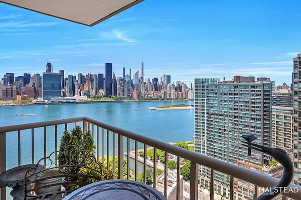 Sold by Halstead Real Estate | media 16