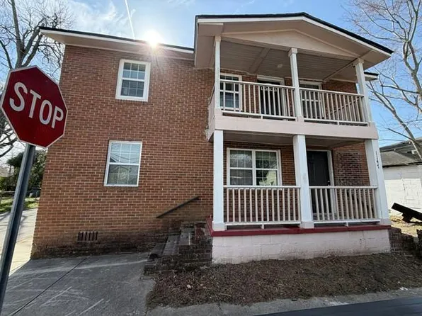 1147 Graydon St, Savannah, GA 31404