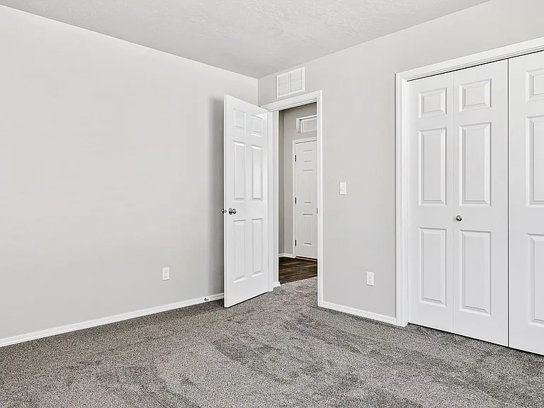 2662 W Balboa Dr — Photo 12