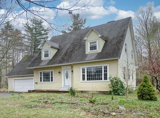 52 Robie St, Gorham, ME 04038