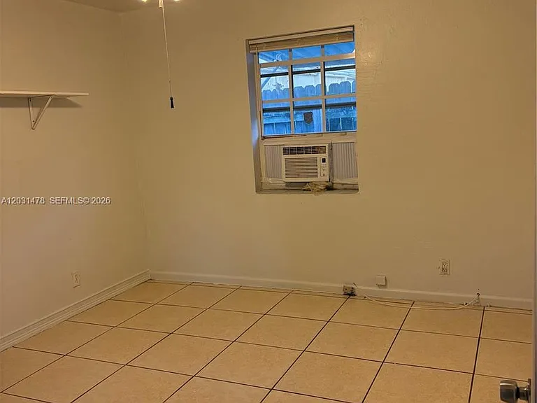 1806 Funston St — Photo 10