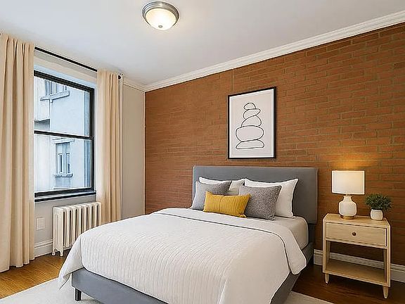 2nd image of 68 Clinton St APT 1B