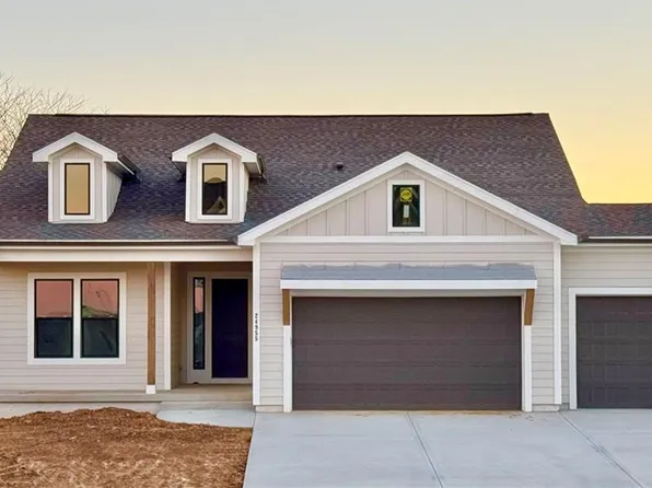 24955 W 145th Pl, Olathe, KS 66061