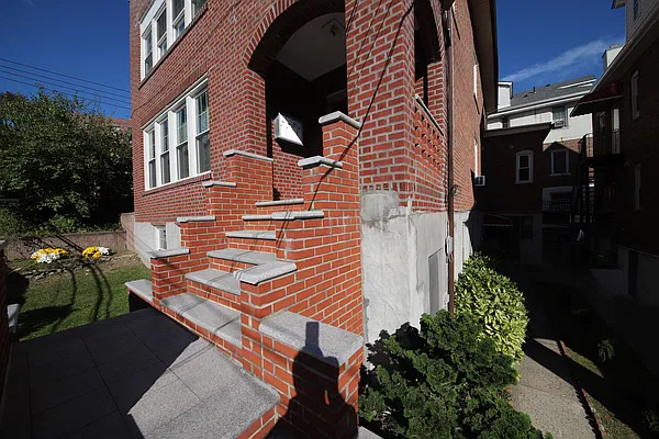 Rented by Coldwell Banker Signature Properties | media 16
