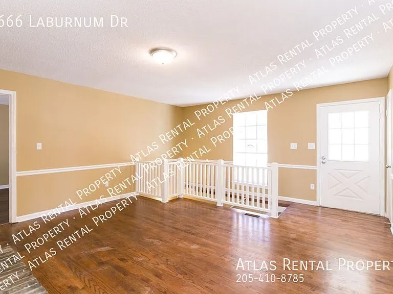 2666 Laburnum Dr — Photo 8