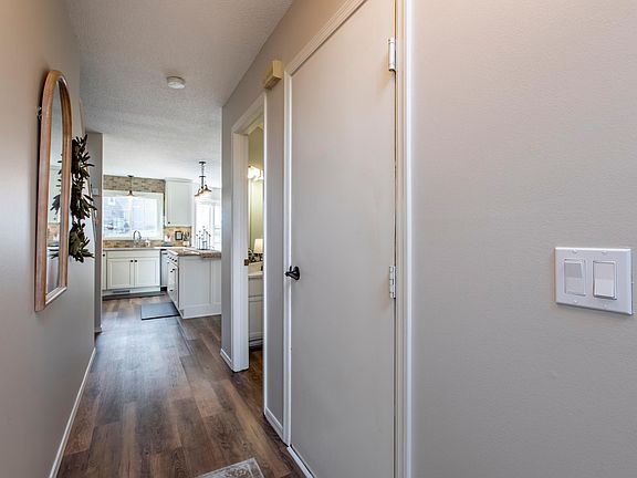 3rd image of 2806 Riverwood Ln NW