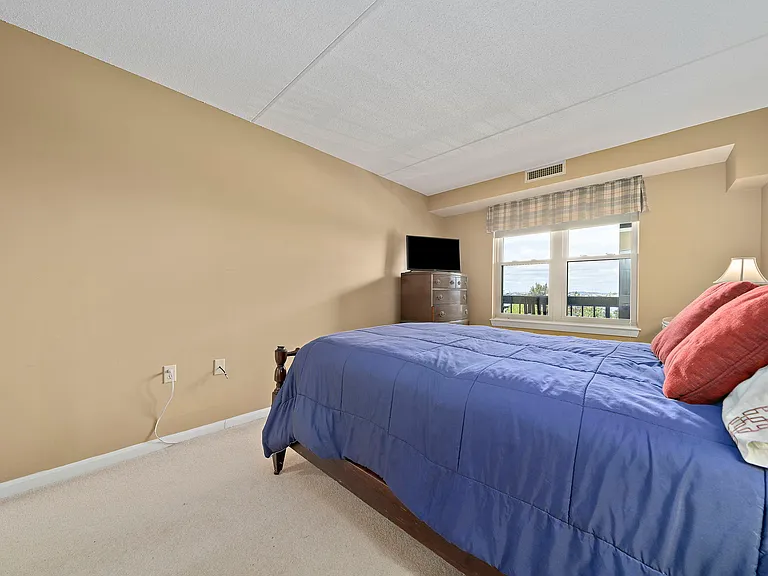 155 George Washington Blvd #306 — Photo 20
