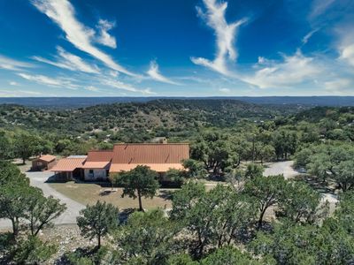 136 Mohabo Ln, Center Pt, TX, 78010