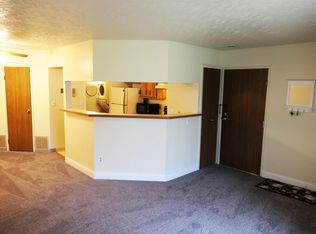 1200 Tollis Pkwy APT 130, Broadview Heights, OH 44147