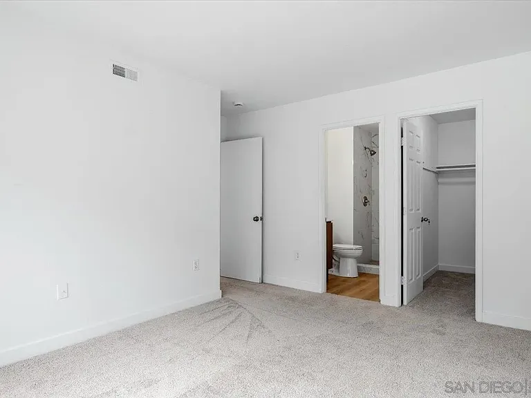 1507 Lower Lake Ct — Photo 17