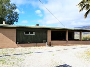 8676 Highland Rd, Morongo Valley, CA 92256