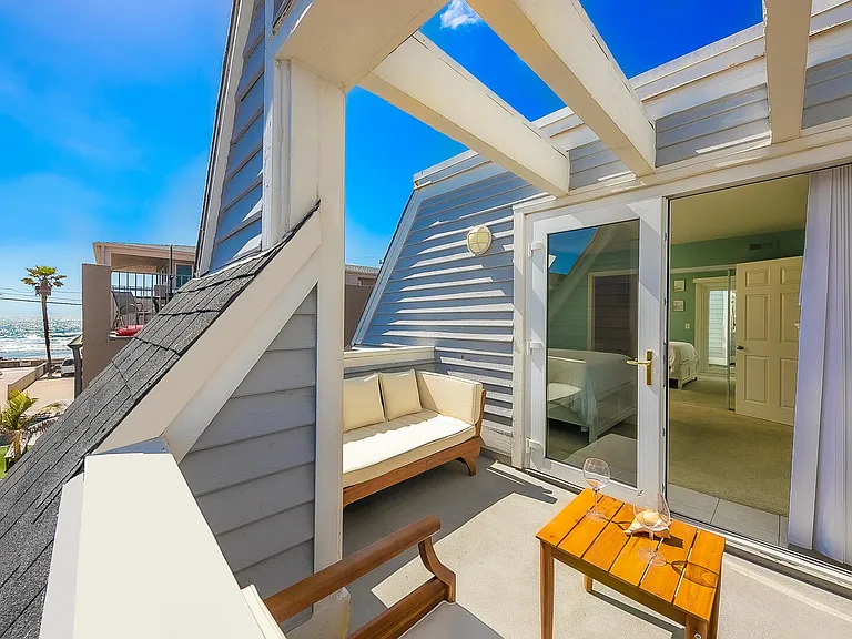 722 Isthmus Ct — Photo 29
