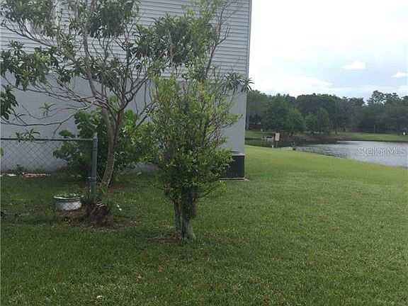 4th image of 2207 Gatwick Ct