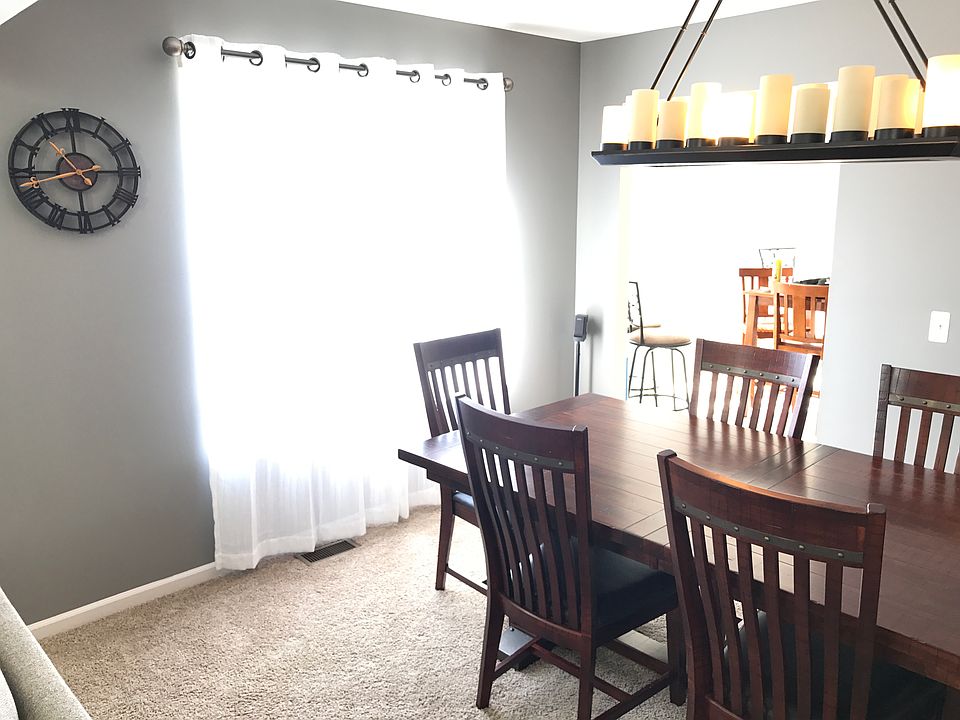 1st image of 43535 Cedarhurst Dr