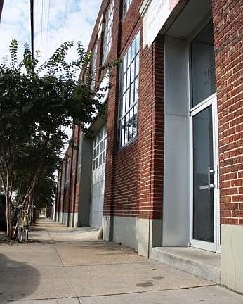 3rd image of 1620 Altamont Ave APT 14