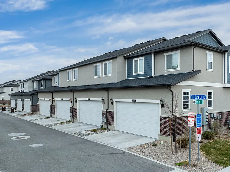 Gabler's Grove Townhomes — Photo 6