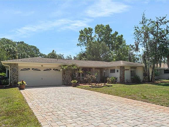 2nd image of 64 N Country Club Dr