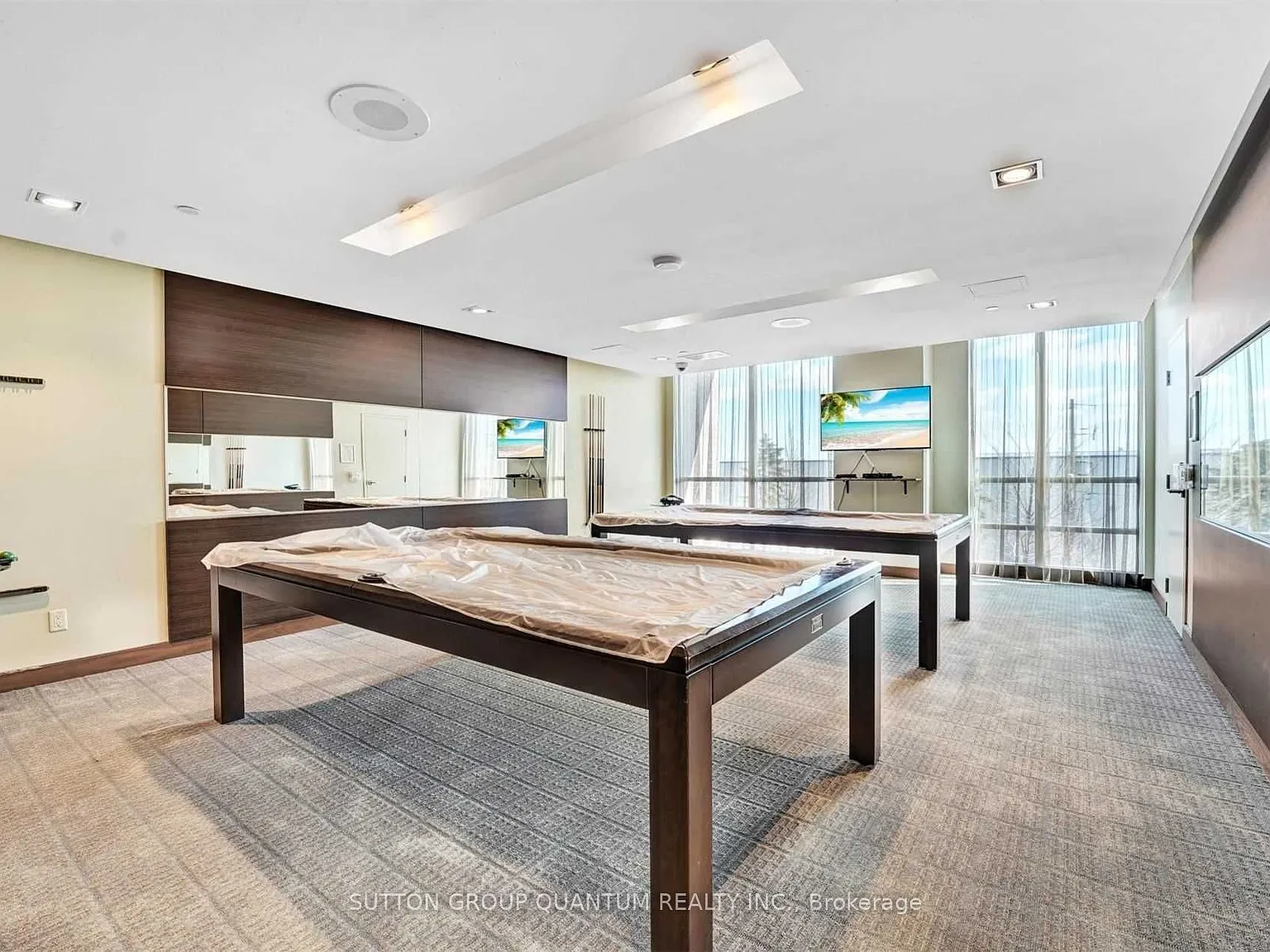 2 bed, $2,600 — Photo 4