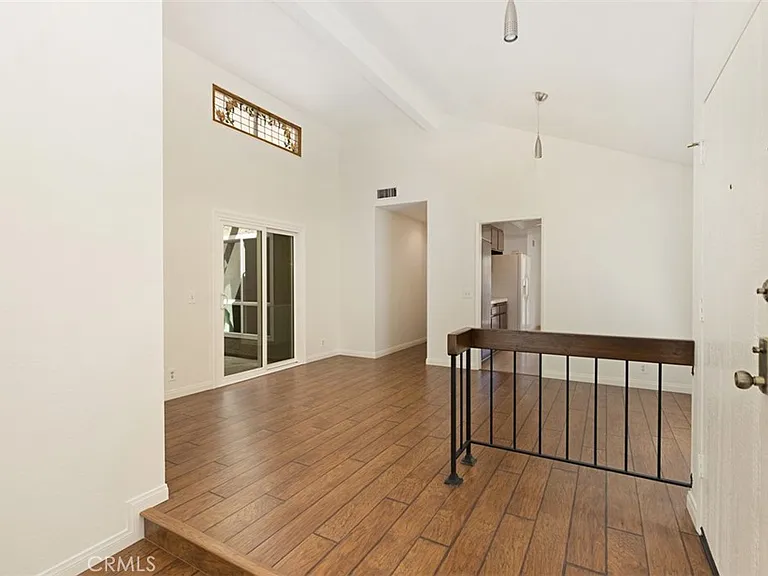 25866 Malia Ct — Photo 4