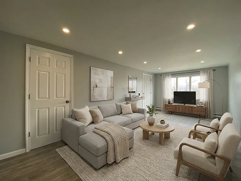 174 Lucille St #3 — Photo 2