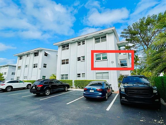 4th image of 234 Hibiscus Avenue #271