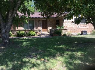 1401 Elaine St, Weatherford, TX 76086