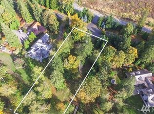 8455 Pointe Rd N, Blaine, WA 98230