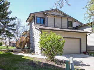 21 Fremont Dr S, Fargo, ND 58103