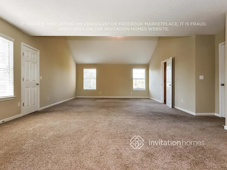 5565 Platte Dr — Photo 11
