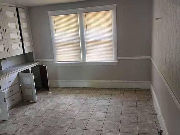4th image of 6409 Quimby Ave Floor 2