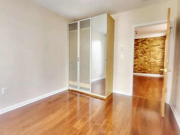 230 West 140th Street image 4 of 11