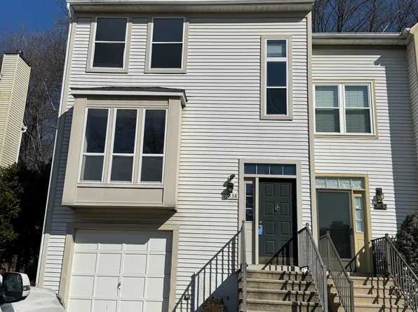 7838 Whistling Pines Ct, Ellicott City, MD 21043