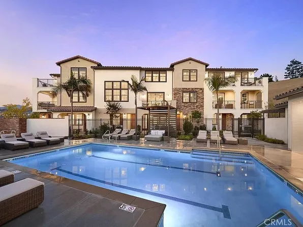 209 Niebla Ln, Mission Viejo, CA 92692