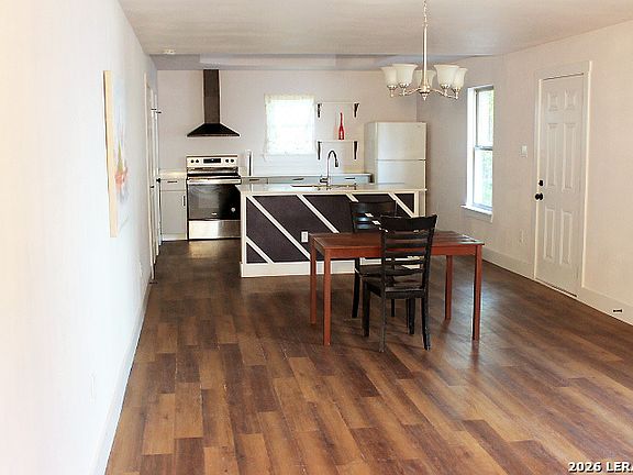 4th image of 1006 DIVISION AVE