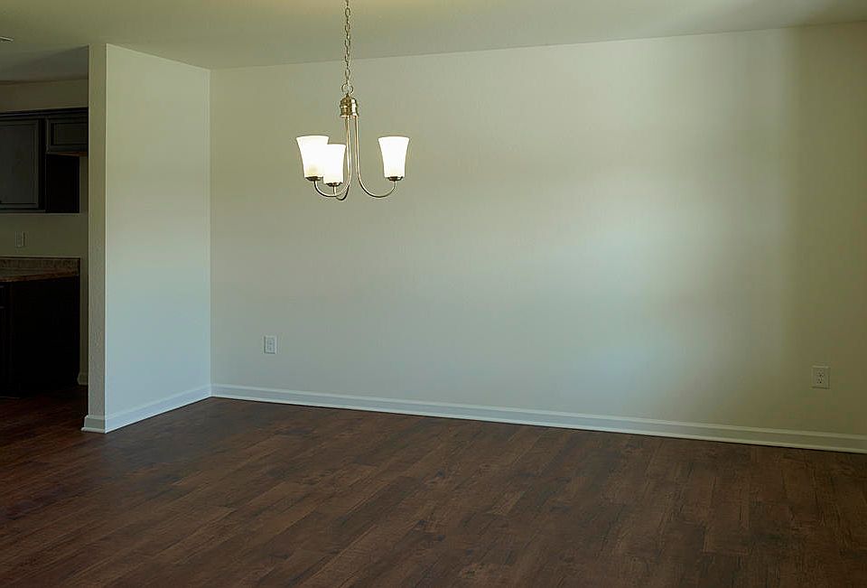 1st image of 156 Battle Bluff Dr #4