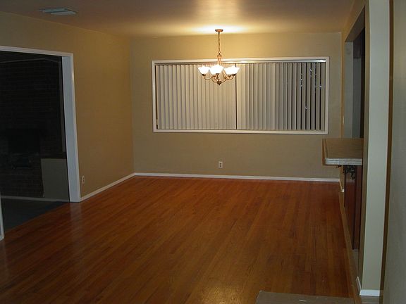 4th image of 4831 N Brightview Dr