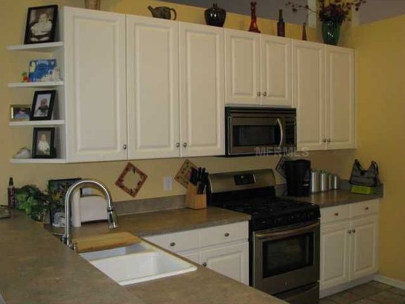 2nd image of 15307 Palomapark Ln