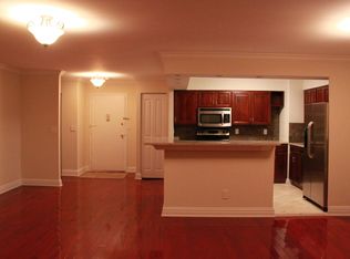 1111 River Rd APT F5, Edgewater, NJ 07020
