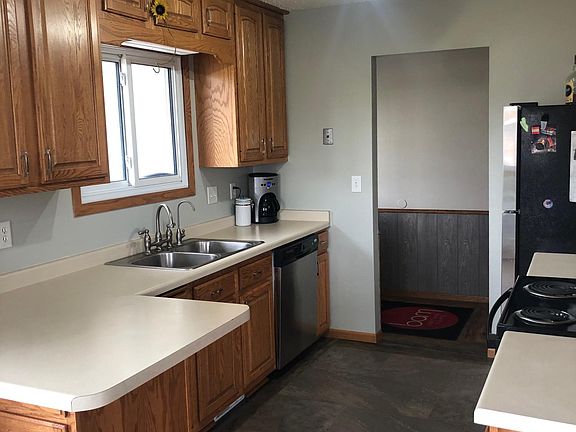 3rd image of 3604 W Regent Dr