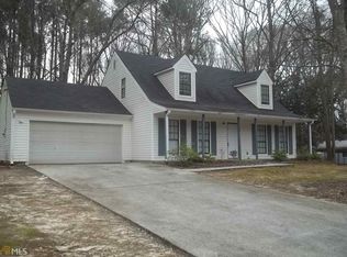 135 N Bend Ct, Jonesboro, GA 30238