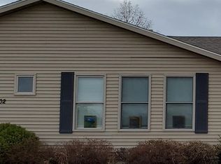 1802 E 6th St, Coal Valley, IL