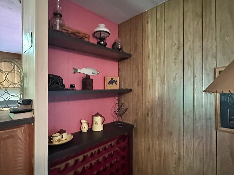 4460 Northwood Dr — Photo 14