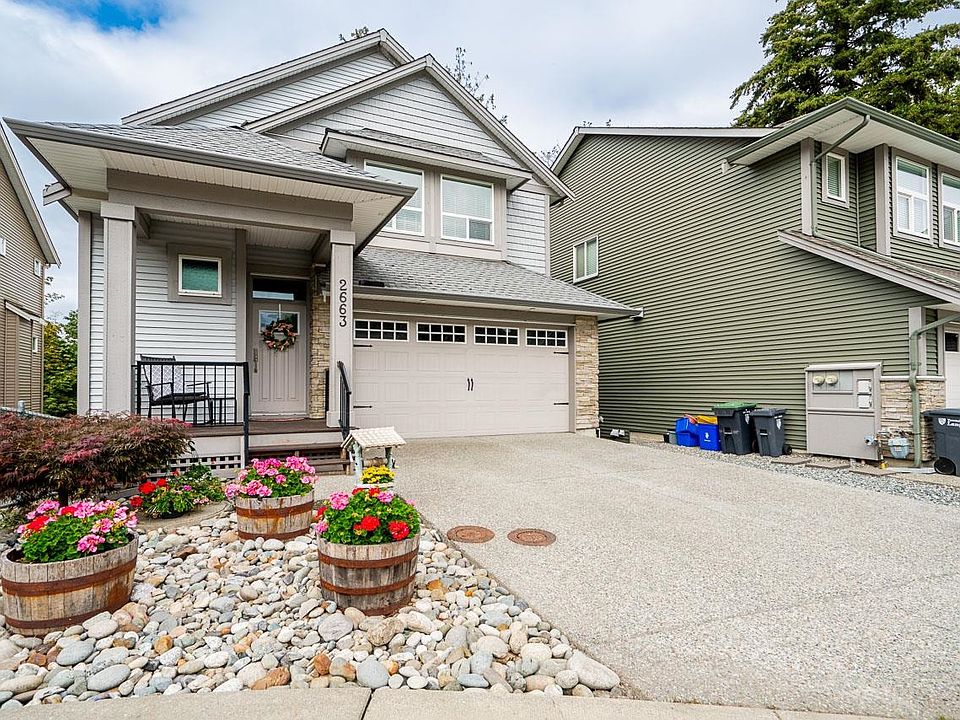 1st image of 2663 275a St