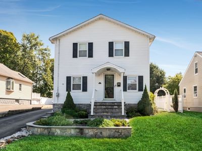 21 Delmar Ave, Morris Plains, NJ, 07950