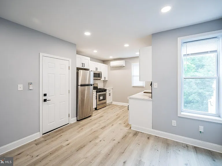 5847 Willows Ave #3 — Photo 2