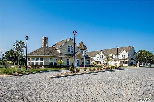 1st image of 205 Anchor Ct