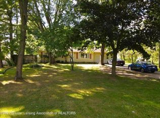 1830 Flanders Rd, Charlotte, MI 48813