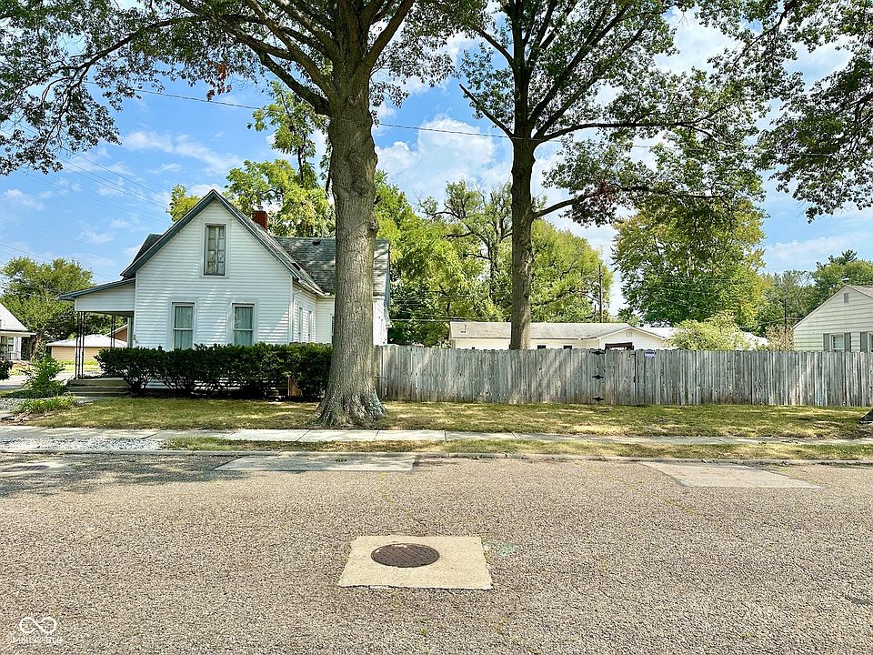 1st image of 500 Barton Ave