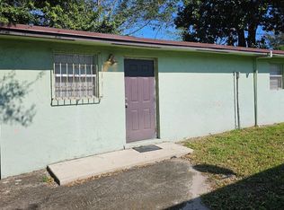 2267 NW 102nd St, Miami, FL 33147